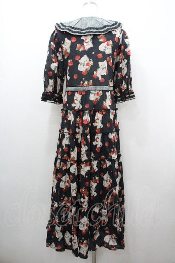 画像2: alcali / alcali × misako aoki/サイベリアンストロベリーワンピース  黒 I-26-01-20-079-LO-OP-AS-ZI (2)