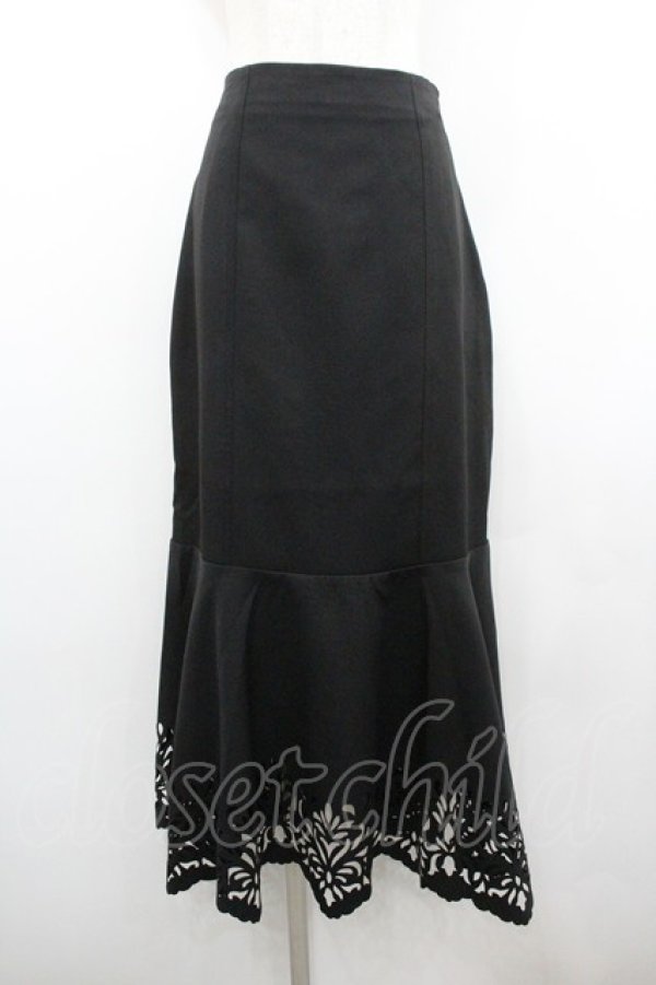 画像1: An MILLE / 裾切り抜きレーススカート  黒 I-26-01-20-086-EL-SK-SA-ZI (1)