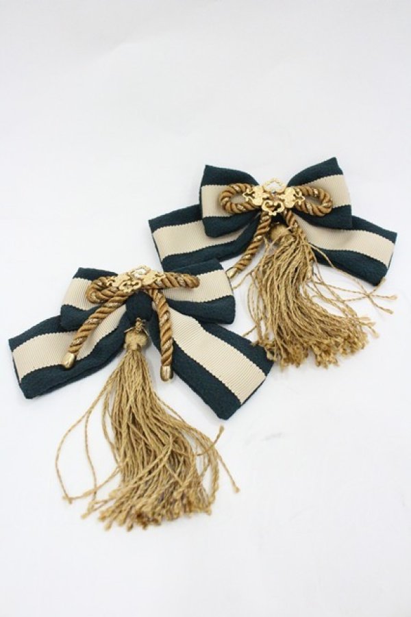 画像1: Amavel / 曼殊沙華と灯籠のチャイナリボンクリップ  グリーン I-26-01-20-106-CA-AC-AS-ZI (1)