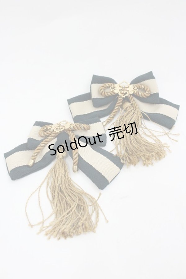 画像1: Amavel / 曼殊沙華と灯籠のチャイナリボンクリップ  グリーン I-26-01-20-106-CA-AC-AS-ZI (1)