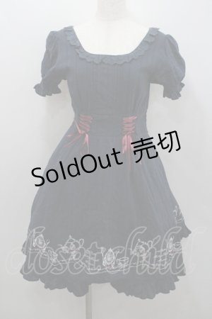 画像: Amavel / ティーセット刺繍コットンワンピース  ネイビーＸ赤Ｘ白 I-26-01-22-036-CA-OP-SA-ZI