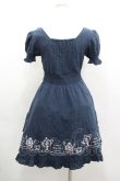 画像3: Amavel / ティーセット刺繍コットンワンピース  ネイビーＸ赤Ｘ白 I-26-01-22-036-CA-OP-SA-ZI (3)