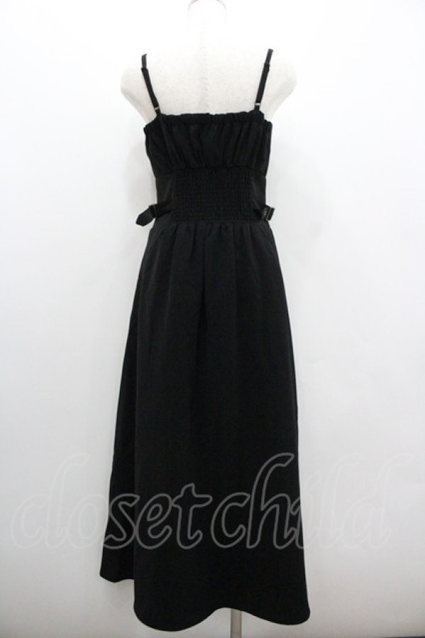 画像2: axes femme POETIQUE / プリーツデザインロングワンピース  黒 I-26-01-22-042-AX-OP-SA-ZI (2)