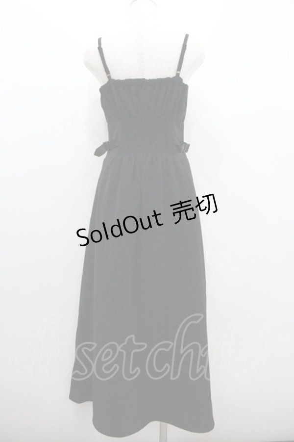 画像2: axes femme POETIQUE / プリーツデザインロングワンピース  黒 I-26-01-22-042-AX-OP-SA-ZI (2)