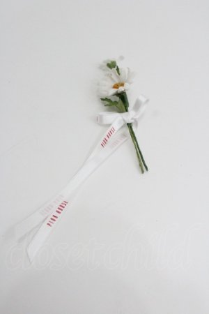 画像: PINK HOUSE / フラワーモチーフミニコサージュ  白Ｘ緑 I-26-01-22-116-LO-AC-SA-ZI