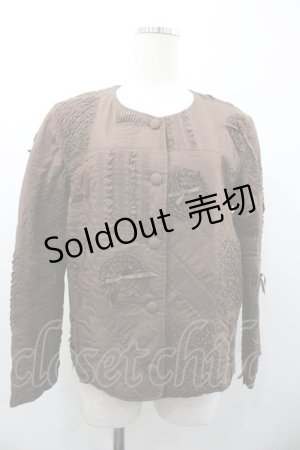 画像: WONDERFUL WORLD / ピコフリル&ピンタックモチーフパッチワークジャケット  ブラウン I-26-01-24-042-LO-JA-SA-ZI