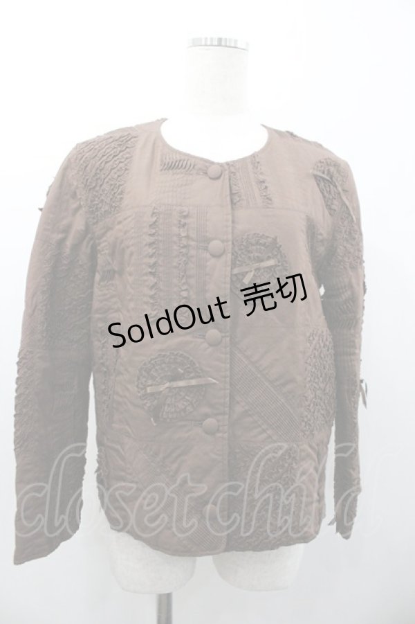 画像1: WONDERFUL WORLD / ピコフリル&ピンタックモチーフパッチワークジャケット  ブラウン I-26-01-24-042-LO-JA-SA-ZI (1)