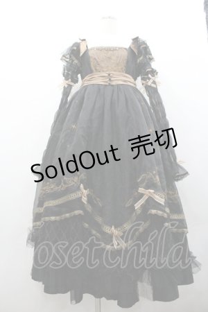 画像: Hoshibako Works / 百合の乙女刺繍ワンピース  黒 I-26-01-24-046-LO-OP-AS-ZI