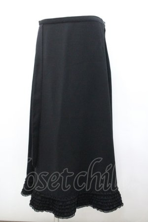 画像: KANEKO ISAO / 裾ピコフリルたくし上げリボン付きスカート  ブラック I-26-01-24-086-EL-SK-SA-ZI