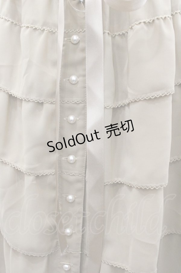 画像3: KANEKO ISAO / パール釦フリルスカート  ベージュ I-26-01-24-088-EL-SK-SA-ZI (3)