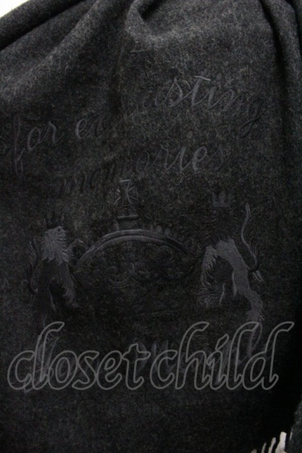 画像3: Jane Marple / 刺繍大判マフラー  黒 I-26-01-24-090-JM-ZA-SA-ZT0213S (3)