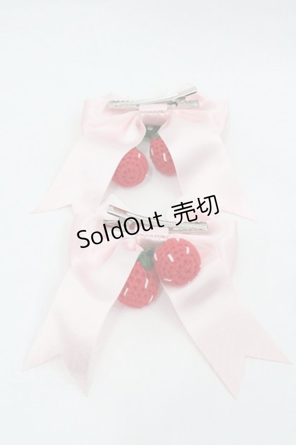 画像2: BABY,THE STARS SHINE BRIGHT / ゆらゆらいちごのHappy Berry Presentリボンクリップ  ピンク I-26-01-24-110-BA-AC-SA-ZI (2)