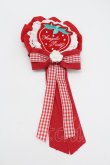 画像1: Angelic Pretty / Sweet Strawberryワッペンロゼッタブローチ  赤 I-26-01-26-079-AP-ZA-SA-ZI (1)