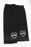 画像1: ACDC RAG / ハートロゴ刺繍アームカバー  黒Ｘ白 I-26-01-26-015-PU-ZA-SA-ZI (1)