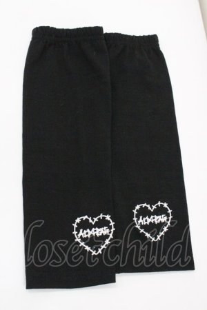 画像: ACDC RAG / ハートロゴ刺繍アームカバー  黒Ｘ白 I-26-01-26-015-PU-ZA-SA-ZI