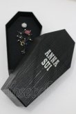 画像1: ANNA SUI / ジャック蜘蛛の巣モチーフピアス  シルバー I-26-01-26-039-PU-AC-SA-ZI (1)