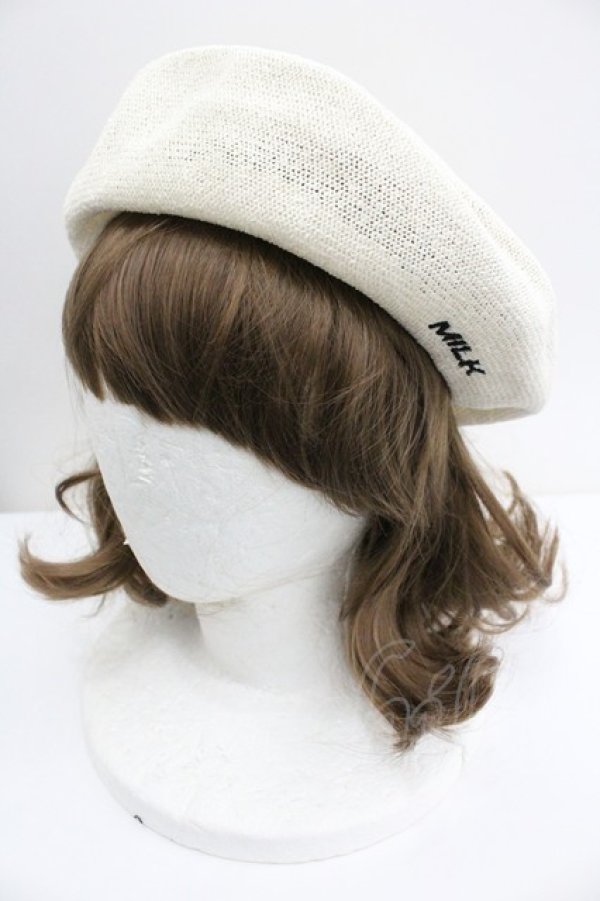 画像1: MILK / ロゴ刺繍ベレー  白X黒 I-26-01-27-030-ML-AC-SA-ZI (1)