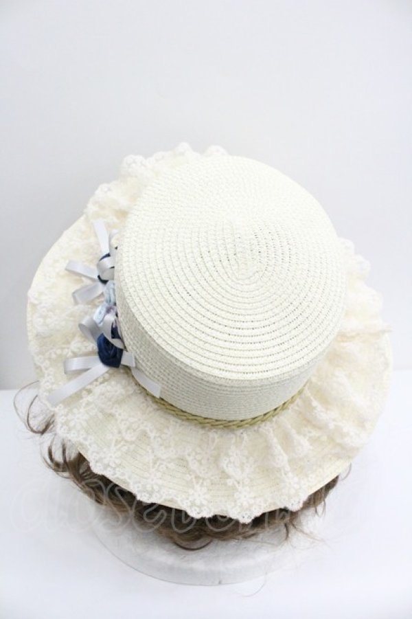 画像3: axes femme / 巻き薔薇レース雑材カンカン帽  アイボリーＸブルー I-26-01-27-021-AX-AC-SA-ZI (3)