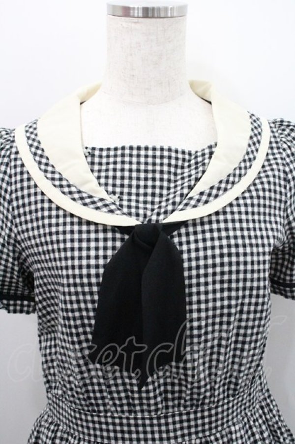 画像3: Fi.n.t / ギンガムチェックセーラーワンピース F 黒×白 I-26-01-29-040-CA-OP-TE-ZI (3)