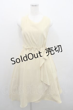 画像: axes femme / サイドリボン&レースノースリーブワンピース  イエロー I-26-01-29-044-AX-OP-SA-ZI