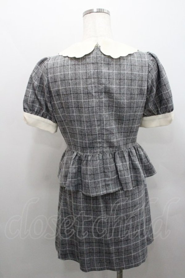 画像2: Secret Honey / お花ボタンチェック柄セットアップ 2 グレー I-26-01-29-081-CA-OP-TE-ZI (2)