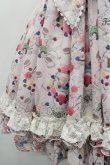 画像4: FRILL / ローズ&スウィーツプリントジャンパースカート  ピンク I-26-01-29-084-HN-OP-SA-ZI (4)