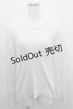 画像: axes femme / ハイネックビジューニットプルオーバー  白 I-26-01-29-010-AX-TO-SA-ZI