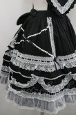画像4: Angelic Pretty / Heart胸あて付スカート  黒ｘ白 I-26-01-29-090-AP-SK-SA-ZI (4)