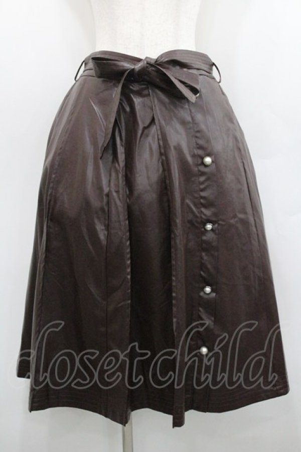 画像1: axes femme / エコレザープリーツスカート  ブラウン I-26-01-29-097-AX-SK-SA-ZI (1)