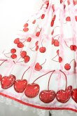 画像4: Angelic Pretty / Charming Cherryジャンパースカート  白Ｘピンク I-26-01-29-027-AP-OP-SA-ZI (4)