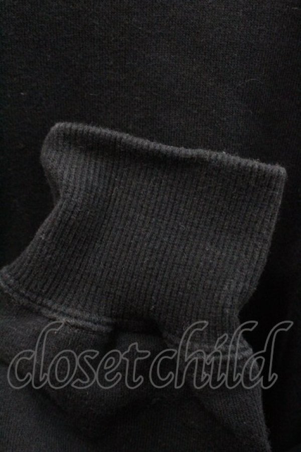 画像5: Karl Helmut / 白くまペンギンアザラシ刺繍プルオーバー L ブラック I-26-01-31-038-EL-TO-SA-ZI (5)