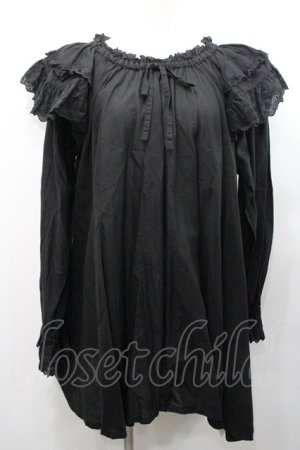 画像: PINK HOUSE / コットンレース使いチュニックブラウス  ブラック I-26-01-31-075-LO-OP-SA-ZI