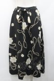 画像2: INGEBORG / パール&バラ柄スカート  ブラック I-26-01-31-090-LO-SK-SA-ZI (2)