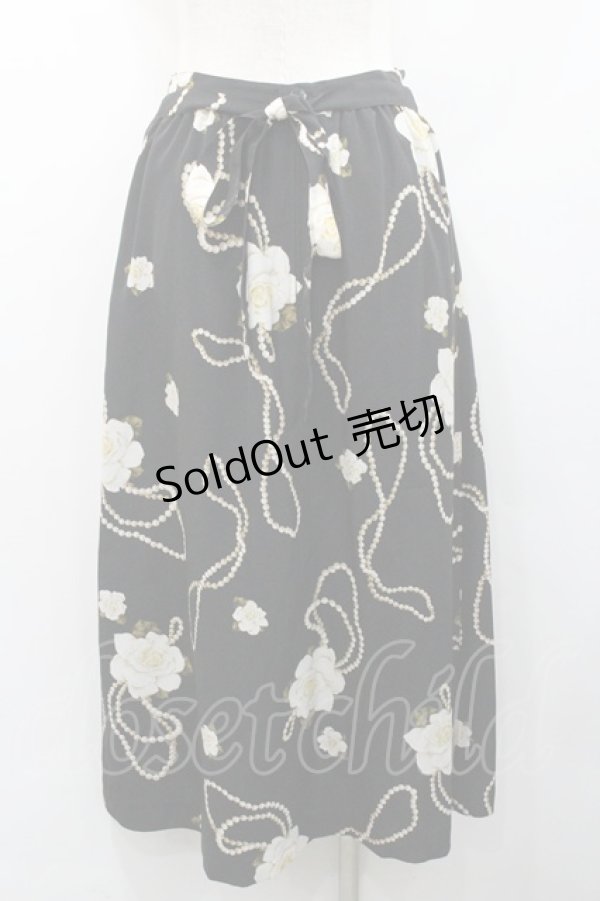 画像2: INGEBORG / パール&バラ柄スカート  ブラック I-26-01-31-090-LO-SK-SA-ZI (2)