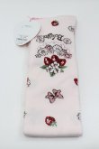 画像2: BABY,THE STARS SHINE BRIGHT / Juicy Strawberry Memor柄オーバーニーソックス  ピンク I-26-01-31-113-BA-ZA-SA-ZI (2)