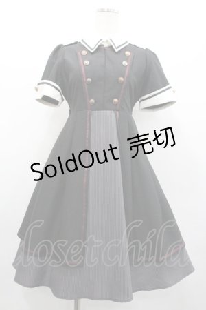 画像: Amavel / レイヤードミリタリーワンピース  黒Ｘボルドー I-26-02-01-043-CA-OP-SA-ZI