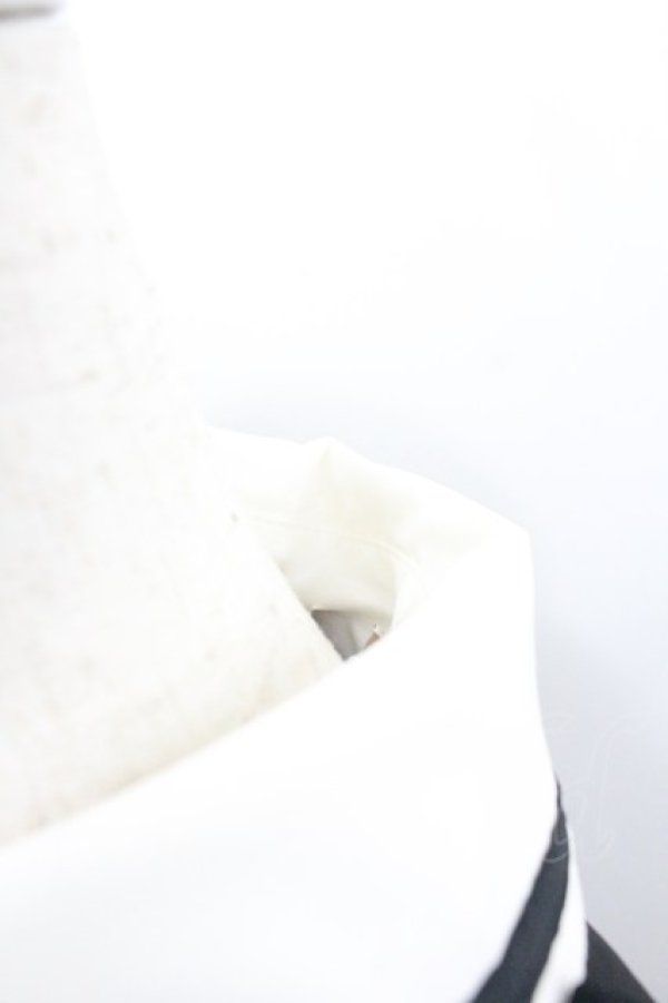 画像4: Amavel / レイヤードミリタリーワンピース  黒Ｘボルドー I-26-02-01-043-CA-OP-SA-ZI (4)