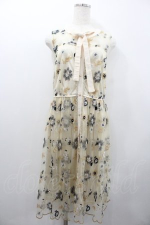 画像: axes femme / 刺繍入りボウタイワンピース M オフ I-26-02-01-054-AX-OP-TE-ZI