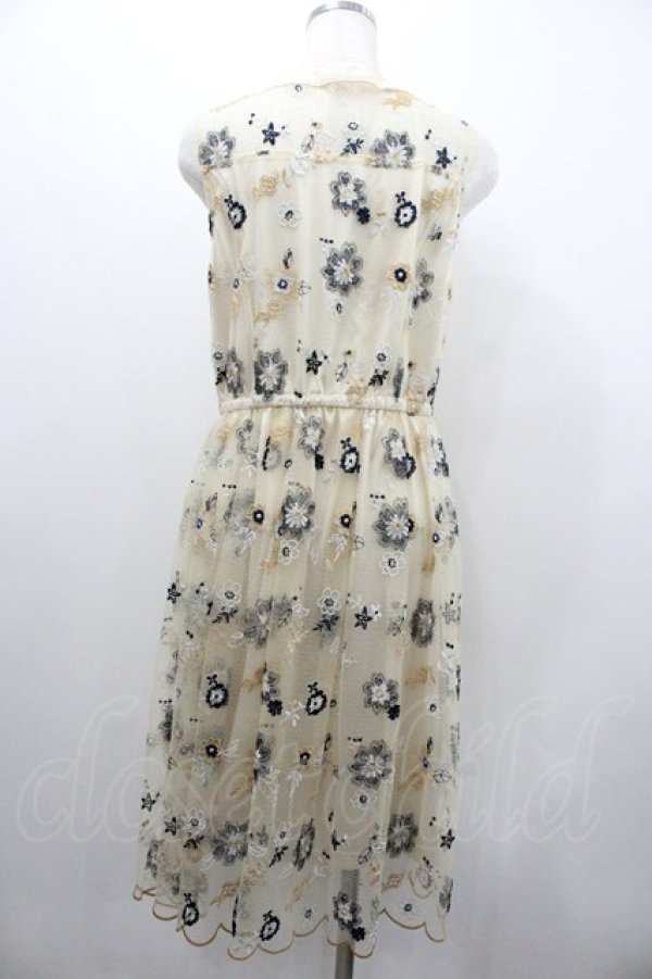 画像2: axes femme / 刺繍入りボウタイワンピース M オフ I-26-02-01-054-AX-OP-TE-ZI (2)