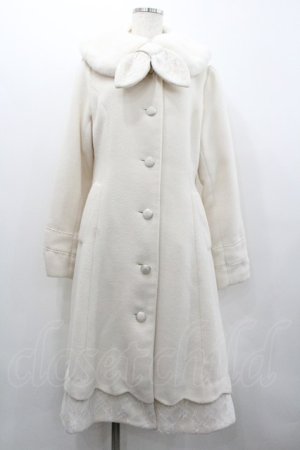 画像: axes femme POETIQUE / ファーティペットロングコート  アイボリー I-26-02-01-066-AX-CO-SA-ZI