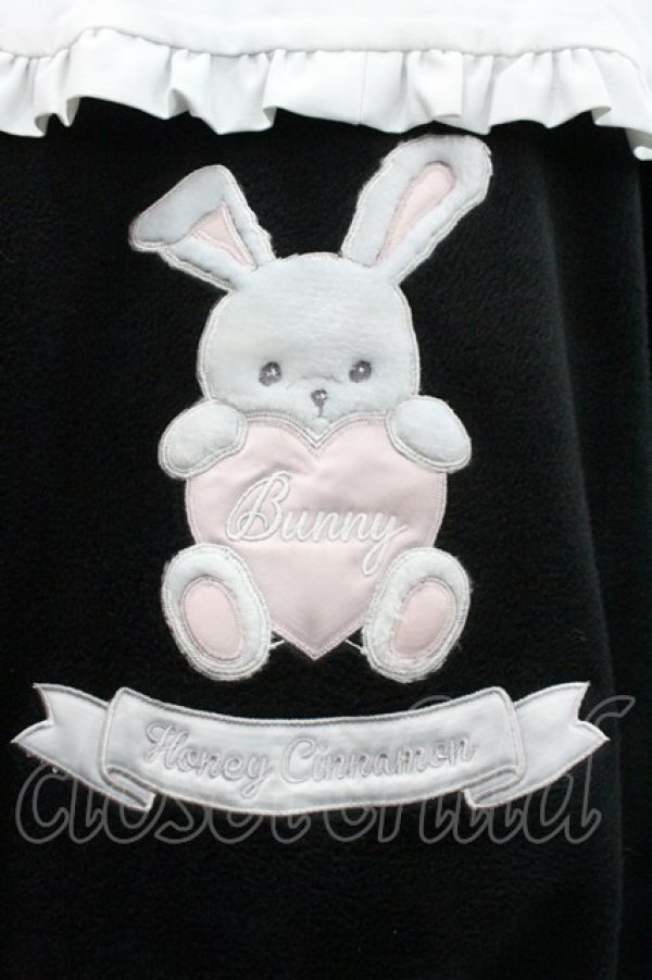 画像3: Honey Cinnamon / うさぎさん&ハートワッペンボアブルゾン  黒Ｘ白Ｘピンク I-26-02-01-069-LO-JA-SA-ZI (3)