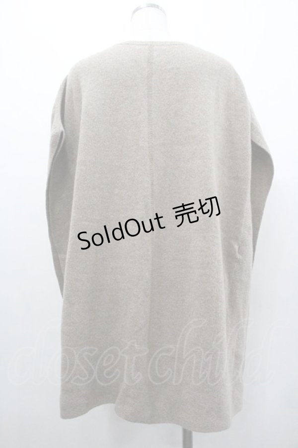 画像2: INGEBORG / ニットポンチョベスト  トップベージュ I-26-02-01-074-LO-TO-SA-ZI (2)