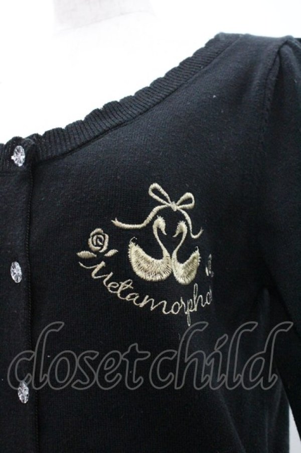 画像3: metamorphose / リボンスワン刺繍ニットカーディガン  黒Ｘゴールド I-26-02-01-076-ME-TO-SA-ZI (3)