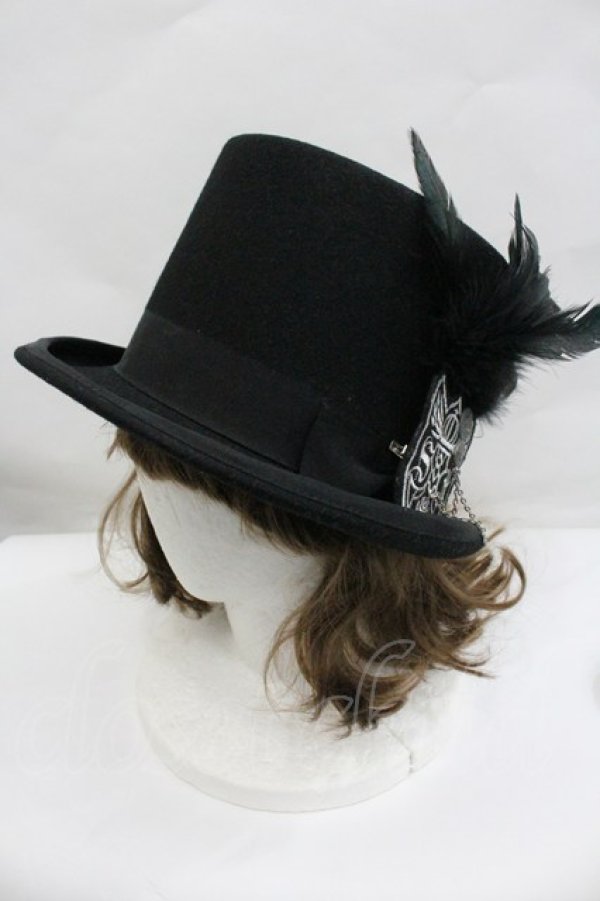 画像1: GOTHPUNKその他(買取対象外) / エンブレム刺繍シルクハット  黒Ｘシルバー I-26-02-01-102-PU-AC-SA-ZI (1)