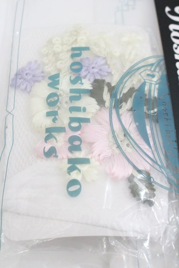 画像2: Hoshibako Works / フラワーモチーフソックス  ホワイト I-26-02-01-125-LO-ZA-SA-ZI (2)