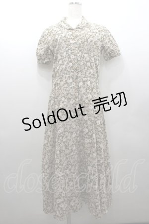 画像: INGEBORG / 総花柄半袖前開きワンピース  ベージュ I-26-02-06-073-LO-OP-SA-ZI