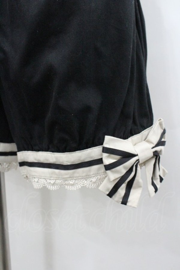 画像2: Innocent World / グレタショートパンツ  黒Ｘアイボリー I-26-02-06-097-IW-OP-SA-ZI (2)