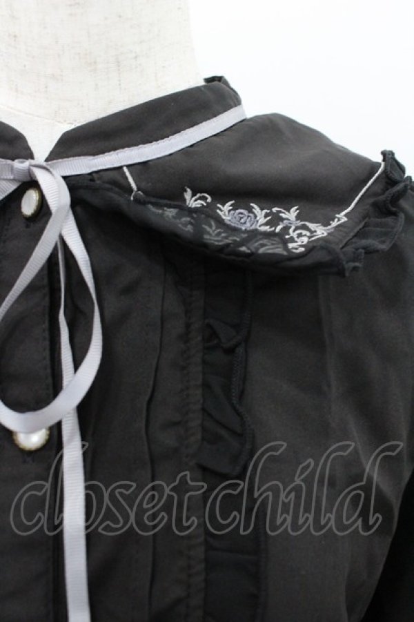 画像2: axes femme / モチーフ刺繍ブラウス  黒 I-26-02-08-058-AX-BL-SA-ZI (2)