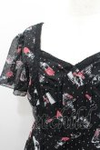 画像2: axes femme / コスメ柄ワンピース  黒 I-26-02-08-088-AX-OP-SA-ZI (2)