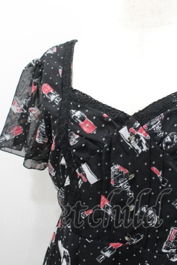画像2: axes femme / コスメ柄ワンピース  黒 I-26-02-08-088-AX-OP-SA-ZI (2)
